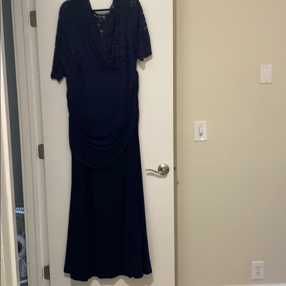 Kiyonna Navy Blue dress 4x or 26/28